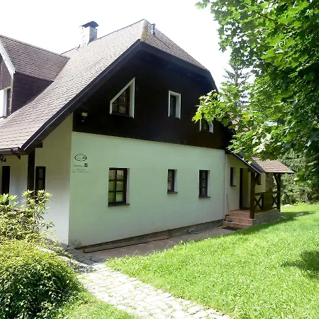 Chata Labaika Lodge *